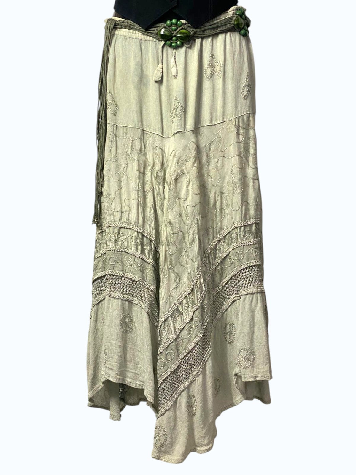 gonna boho ricamata