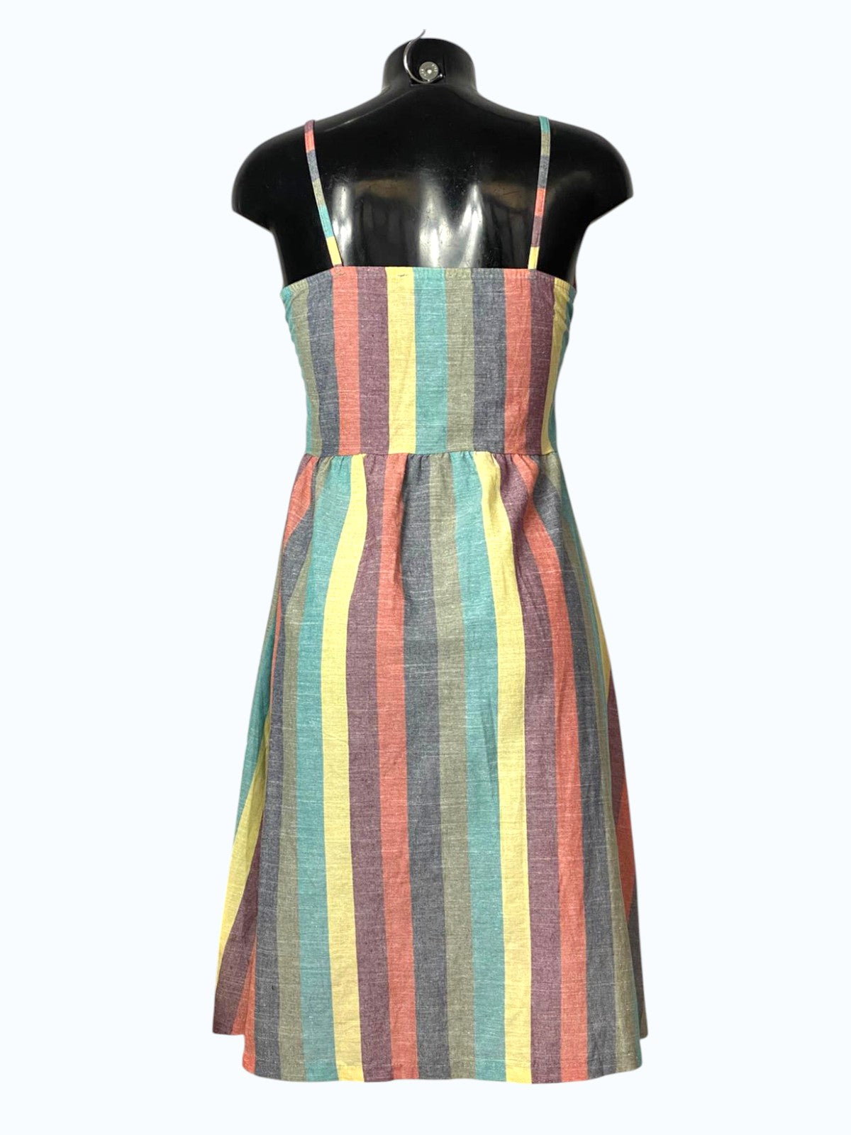 Vestito con bottoni colorato
