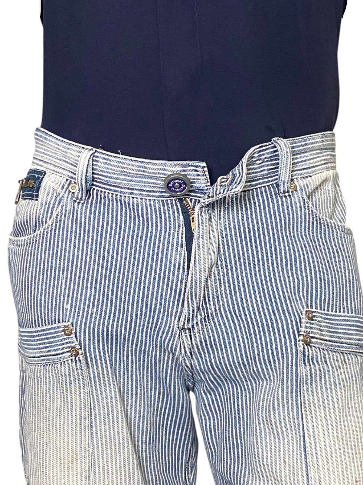 jorts a righine Desigual