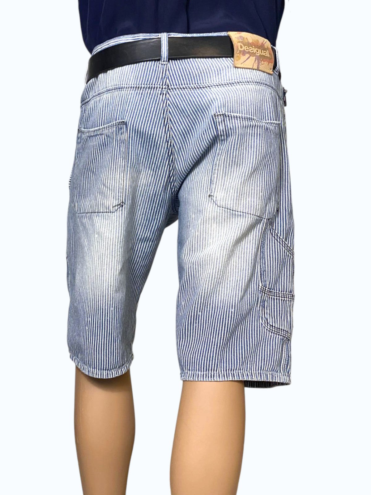 jorts a righine Desigual